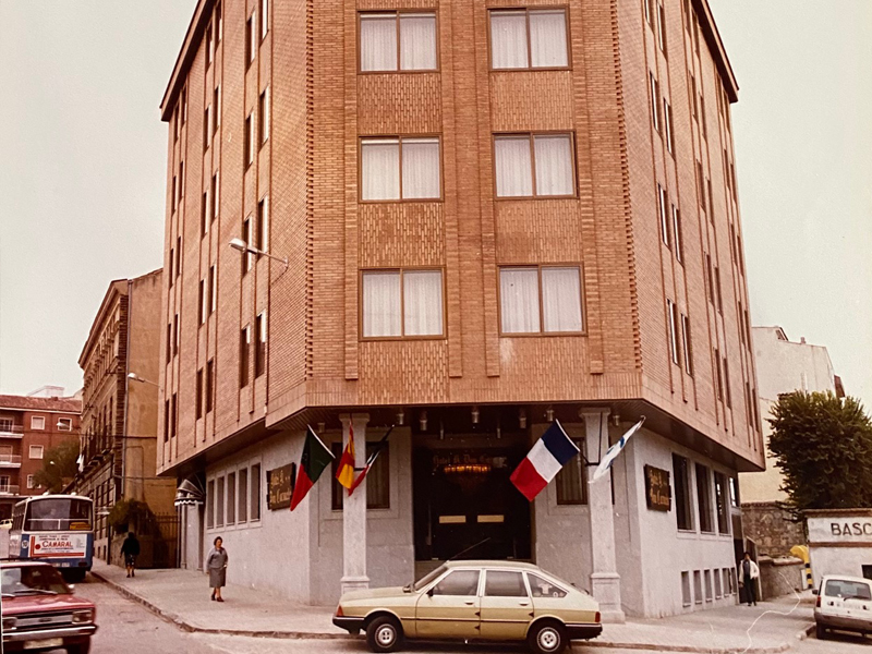 hotel avila cerca centro historia 6